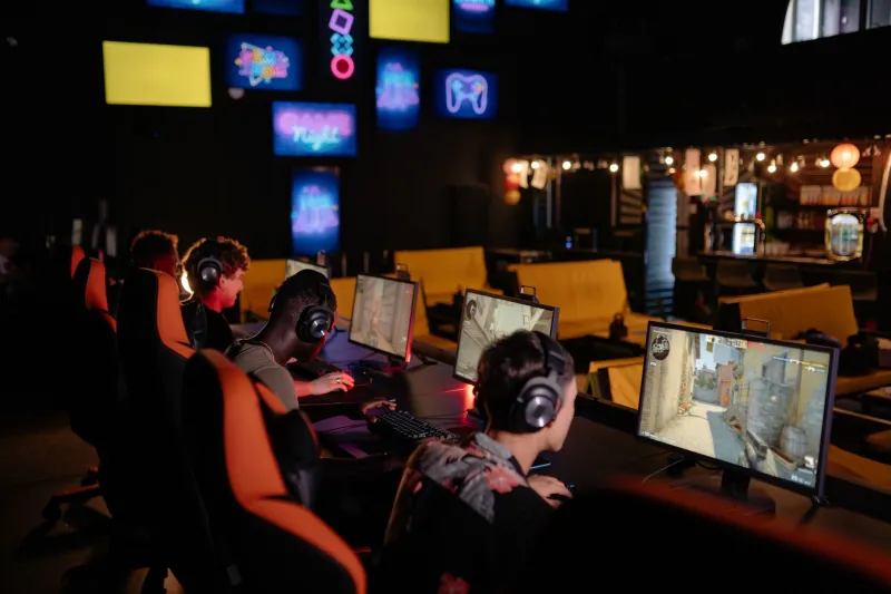 Running on Fan Power: The Developers Keeping Abandoned Online Games Alive Long After the Servers Went Dark